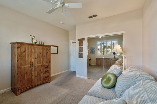 100 Roadhouse Ct, Roseville, CA 95747