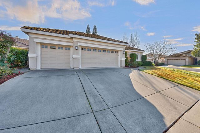 100 Roadhouse Ct, Roseville, CA 95747