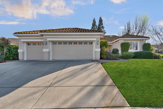 100 Roadhouse Ct, Roseville, CA 95747