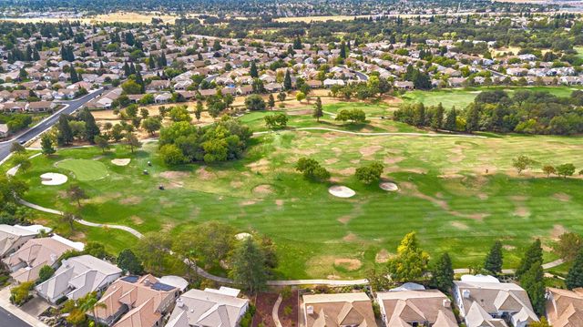 100 Roadhouse Ct, Roseville, CA 95747