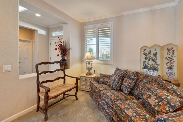 100 Roadhouse Ct, Roseville, CA 95747