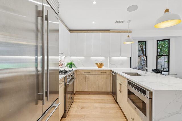 274 7TH ST, Jc, Downtown, NJ 07302