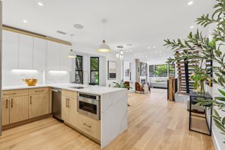 274 7TH ST, Jc, Downtown, NJ 07302