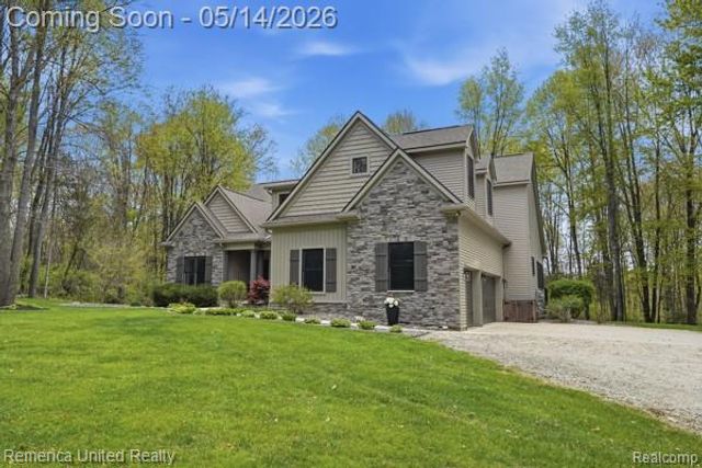 3020 Brighton Road, Genoa Township, MI 48843