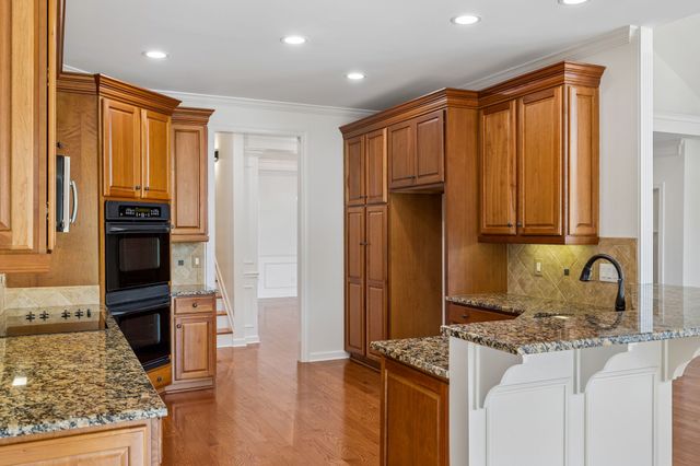 1191 Adelicia Hayes Ct, Gallatin, TN 37066