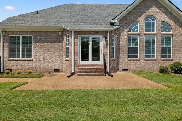 1191 Adelicia Hayes Ct, Gallatin, TN 37066