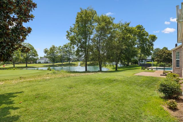 1191 Adelicia Hayes Ct, Gallatin, TN 37066