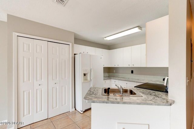 1602 Deer Springs Road, Port Orange, FL 32129