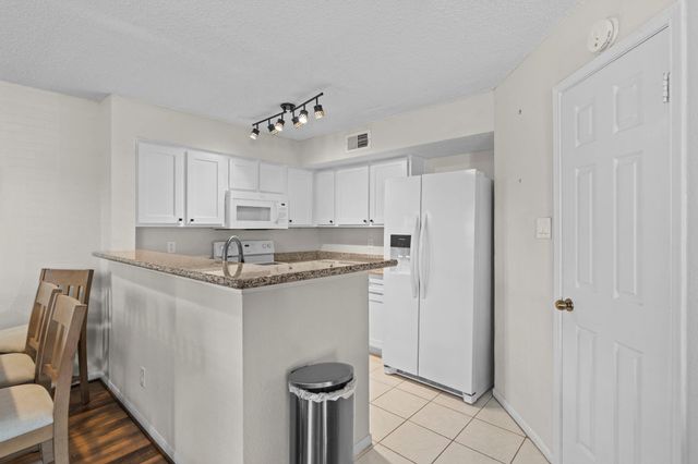 2300 Old Spanish Trail 1112, Houston, TX 77054