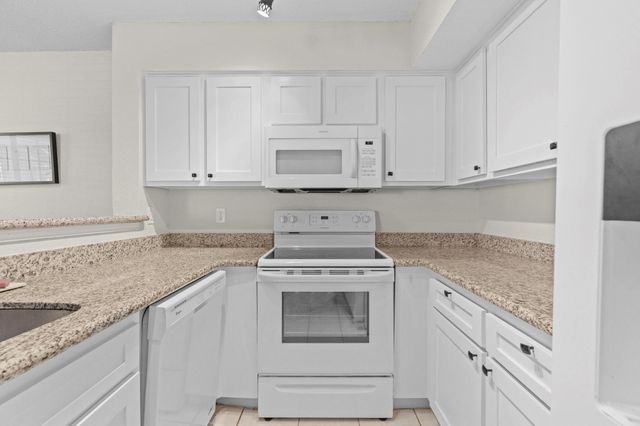 2300 Old Spanish Trail 1112, Houston, TX 77054