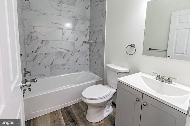 1330 LANCASTER AVE, Wilmington, DE 19805