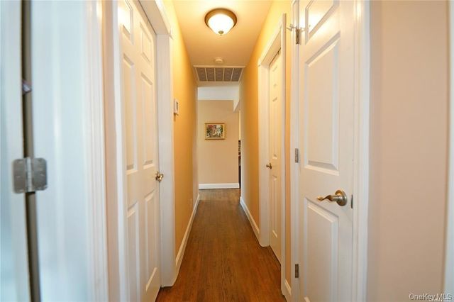 39-18 Berger Avenue, Bethpage, NY 11714