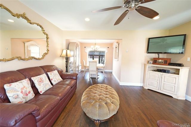 39-18 Berger Avenue, Bethpage, NY 11714