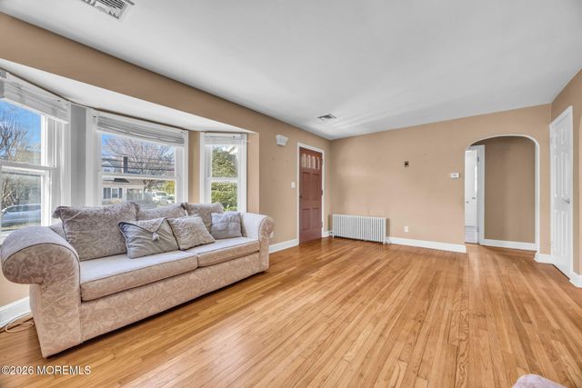 23 Spring Street, Freehold, NJ 07728