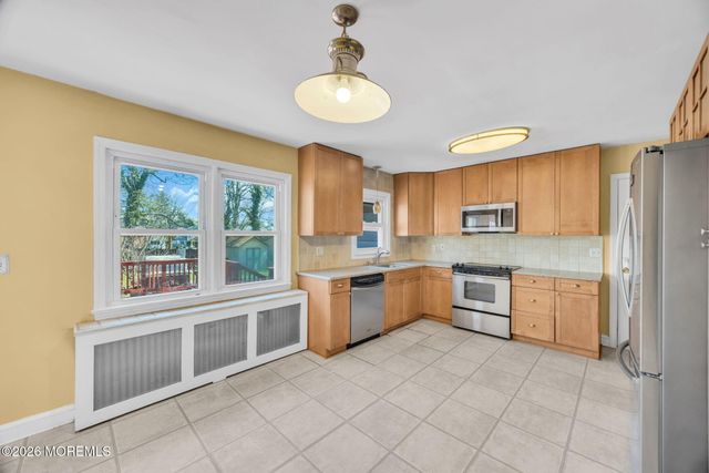 23 Spring Street, Freehold, NJ 07728