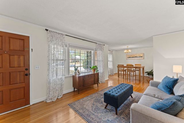 109 Pine Lane, Cayce, SC 29033