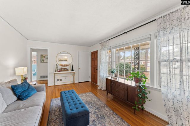 109 Pine Lane, Cayce, SC 29033