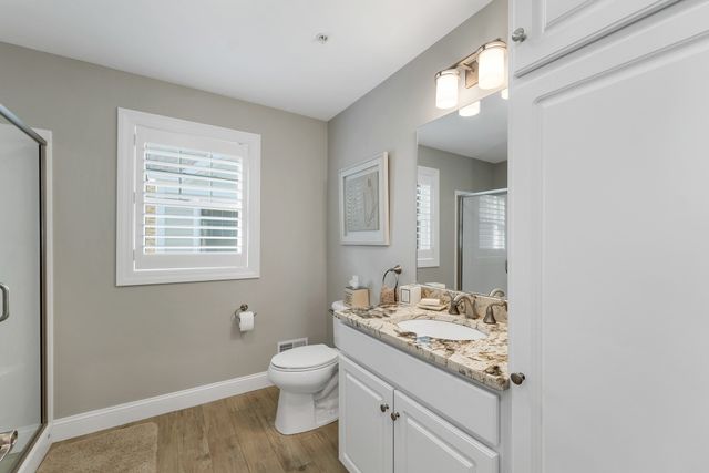 5 Metea Lane -, Bedford, NH 03110