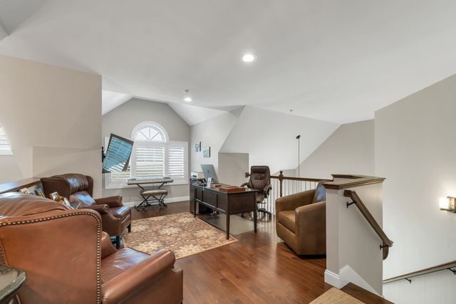 5 Metea Lane -, Bedford, NH 03110