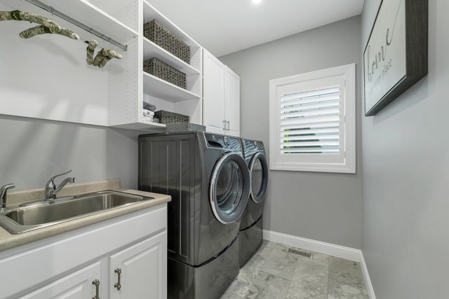 5 Metea Lane -, Bedford, NH 03110