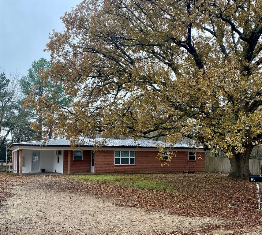 253 CR 14750, Paris, TX 75462