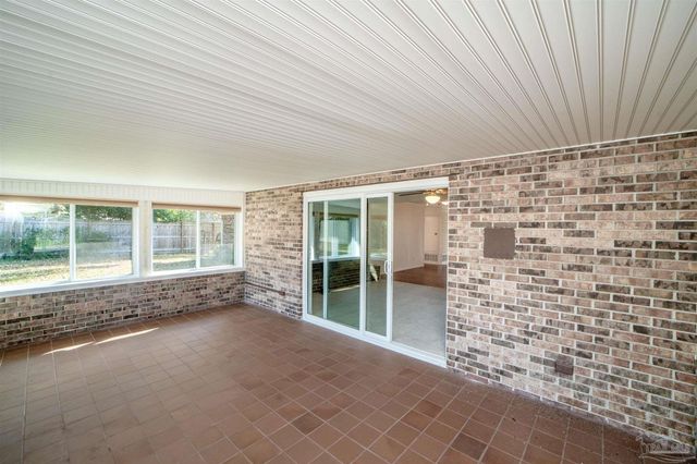 5148 Stevendale Rd, Pensacola, FL 32526