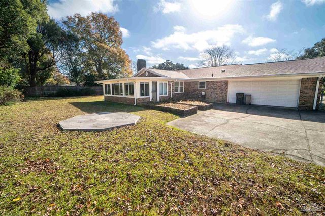 5148 Stevendale Rd, Pensacola, FL 32526