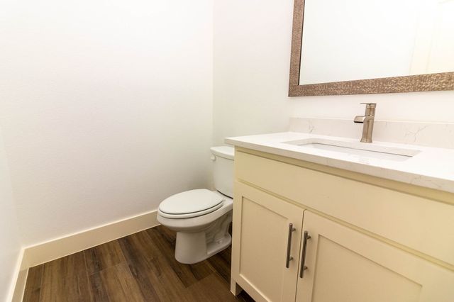 5676 Klassik K Farm, Post Oak Bend, TX 75142