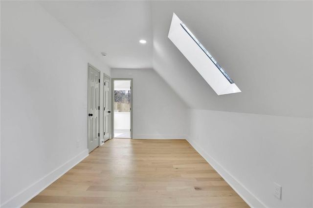 2552 Hollycreek NE Drive, Marietta, GA 30062