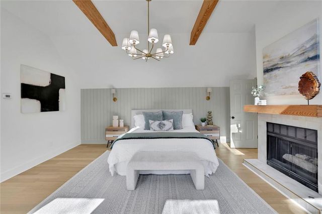 2552 Hollycreek NE Drive, Marietta, GA 30062