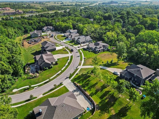 1207 Linden Road, Liberty, MO 64068