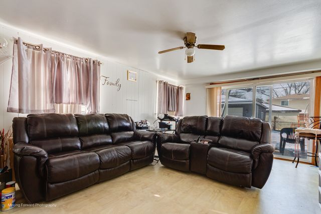 16904 Old Elm Drive, Country Club Hills, IL 60478