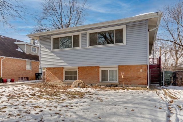 16904 Old Elm Drive, Country Club Hills, IL 60478