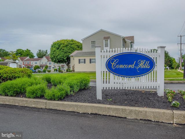 6 VICTORIA DR, Aston, PA 19014