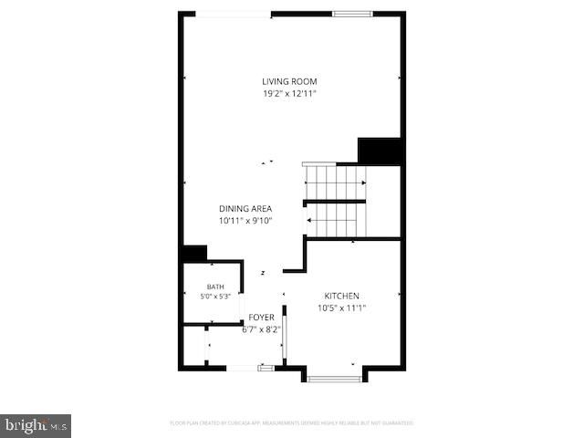 6 VICTORIA DR, Aston, PA 19014