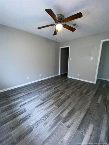 927 Applewood Lane, Fayetteville, NC 28303