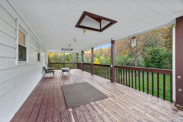 115 Porter Avenue, Middlebury, CT 06762