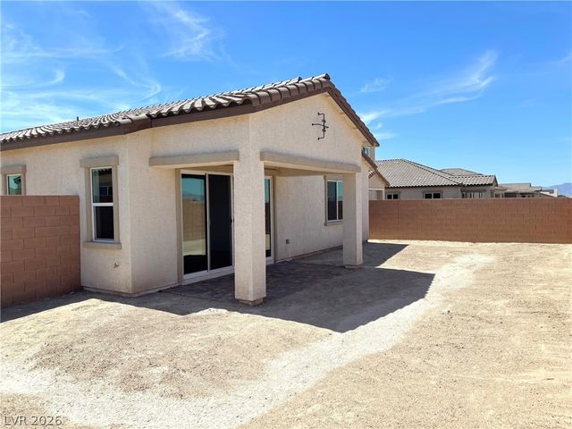 5720 East Badlands Lane, Pahrump, NV 89061
