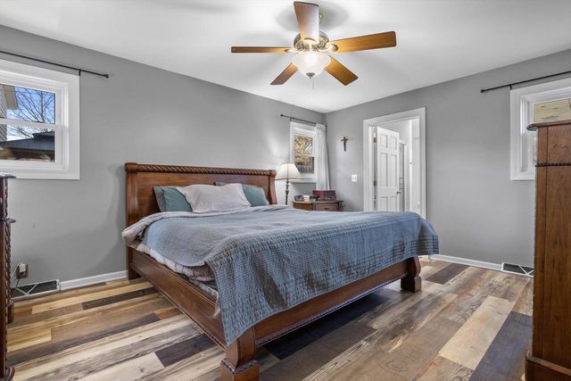 3318 14th PLACE, Kenosha, WI 53144