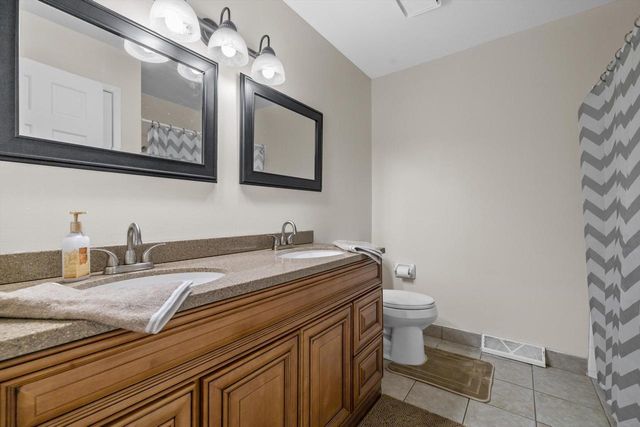 3318 14th PLACE, Kenosha, WI 53144