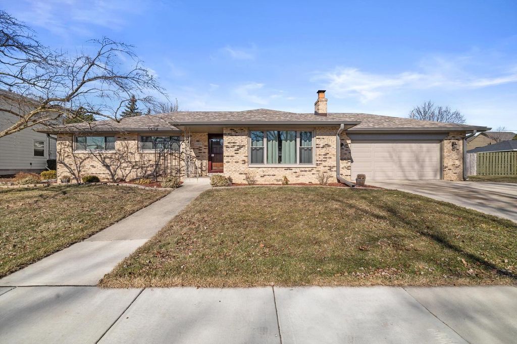 3318 14th PLACE, Kenosha, WI 53144