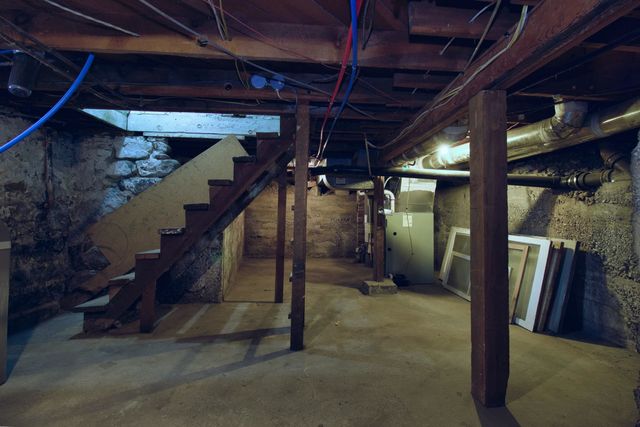 1805 W Gardner Ave, Spokane, WA 99201