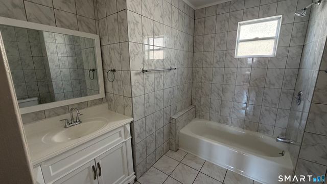 55 Hansen Avenue, Bridgeport, CT 06605