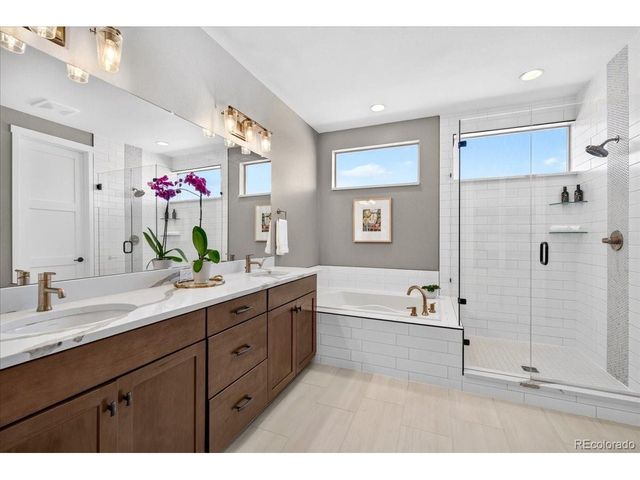 18361 W 95th Pl, Arvada, CO 80007