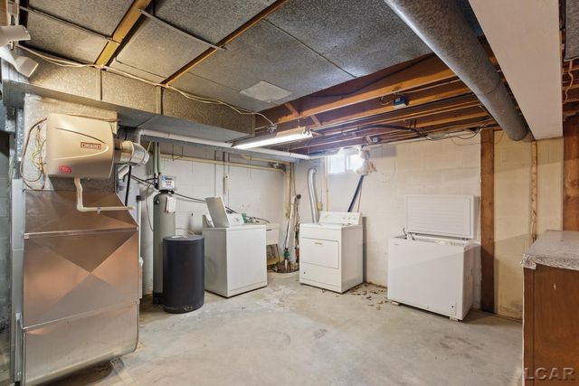 6362 Alamo Court, Adrian Twp, MI 49286