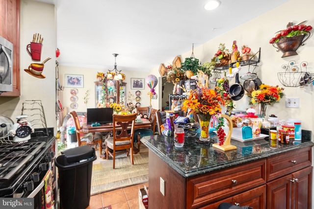 5955 PLUMWOOD LN, Woodbridge, VA 22193