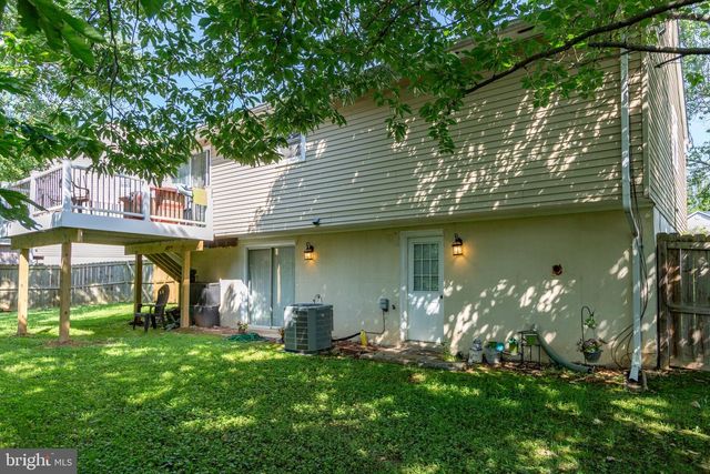 5955 PLUMWOOD LN, Woodbridge, VA 22193