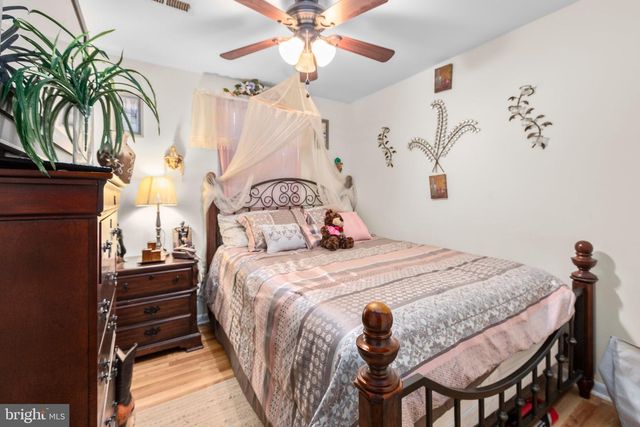 5955 PLUMWOOD LN, Woodbridge, VA 22193
