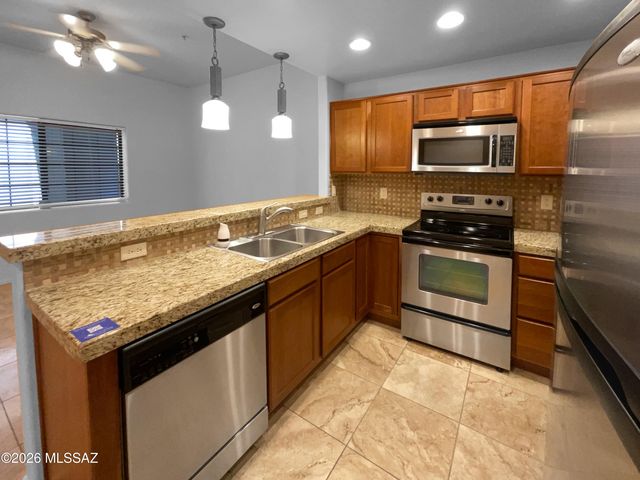 2016 E River Rd Unit 101, Tucson, AZ 85718