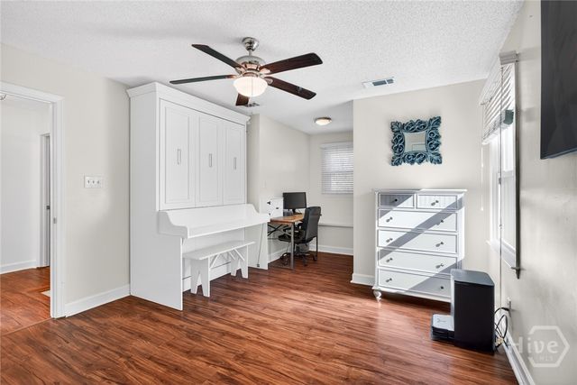 11 Sutton Road, Savannah, GA 31419